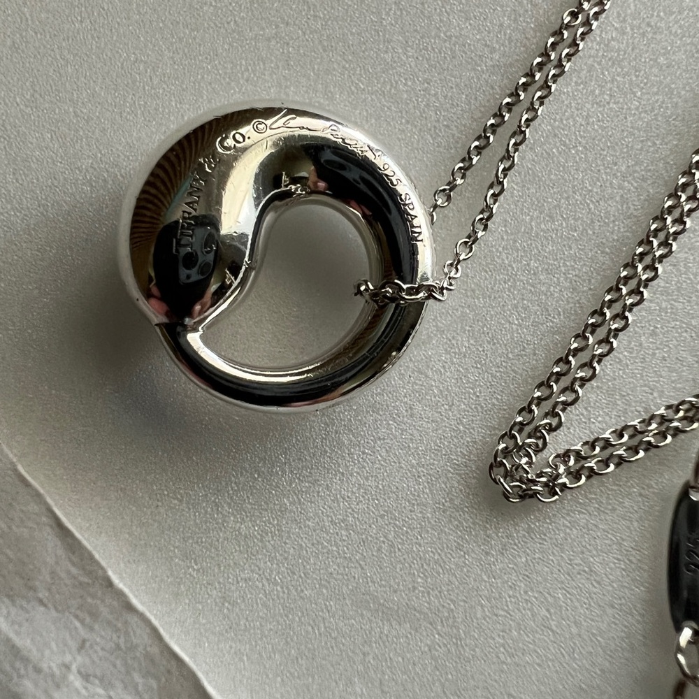 Tiffany and Co Eternal circle neckalce - Picture 6 of 6